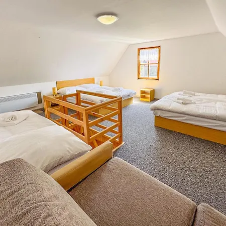 Mikulcin Vrch Maison d'hôtes Vapenice